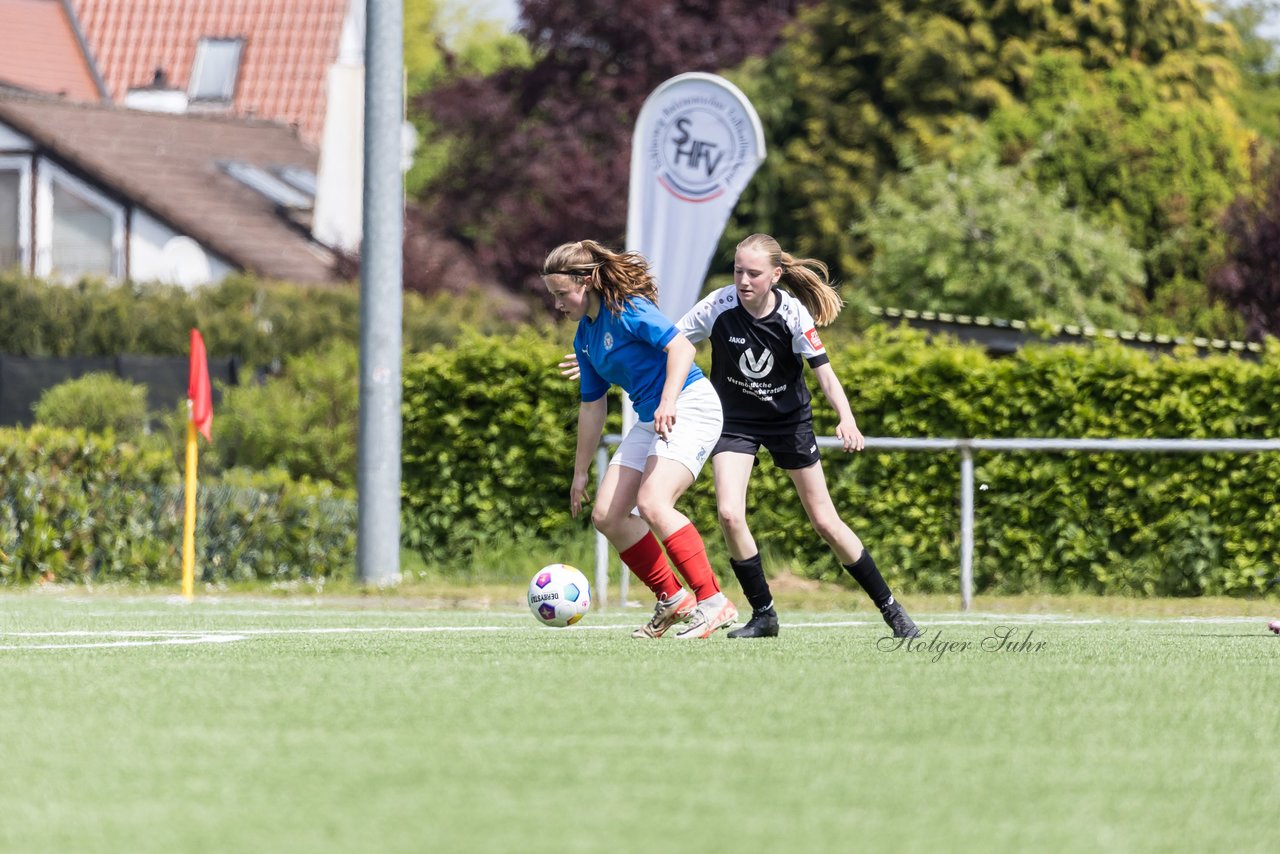 Bild 376 - wBJ SH-Pokalfinale  Holstein-Kiel - SV Viktoria : Ergebnis: 1:0